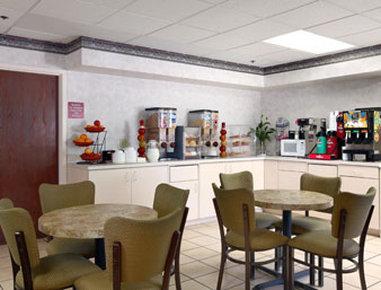 Western Hotel Bolingbrook