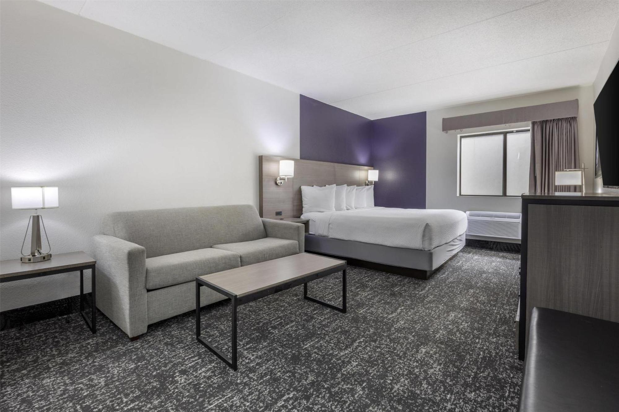 Western Hotel 2*